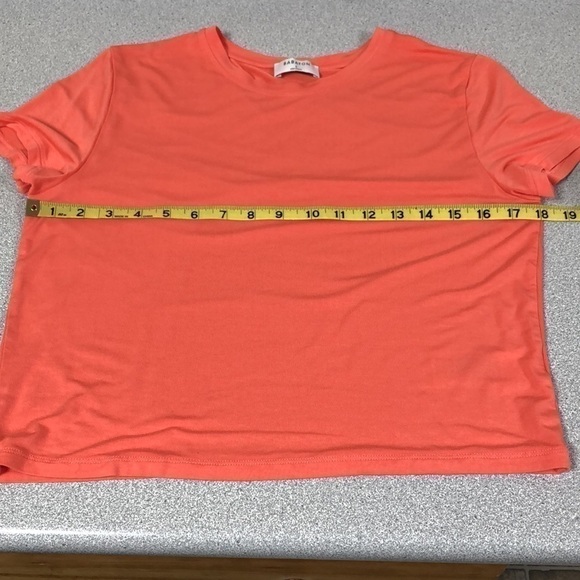 Aritzia Babaton Tee - Picture 9 of 11